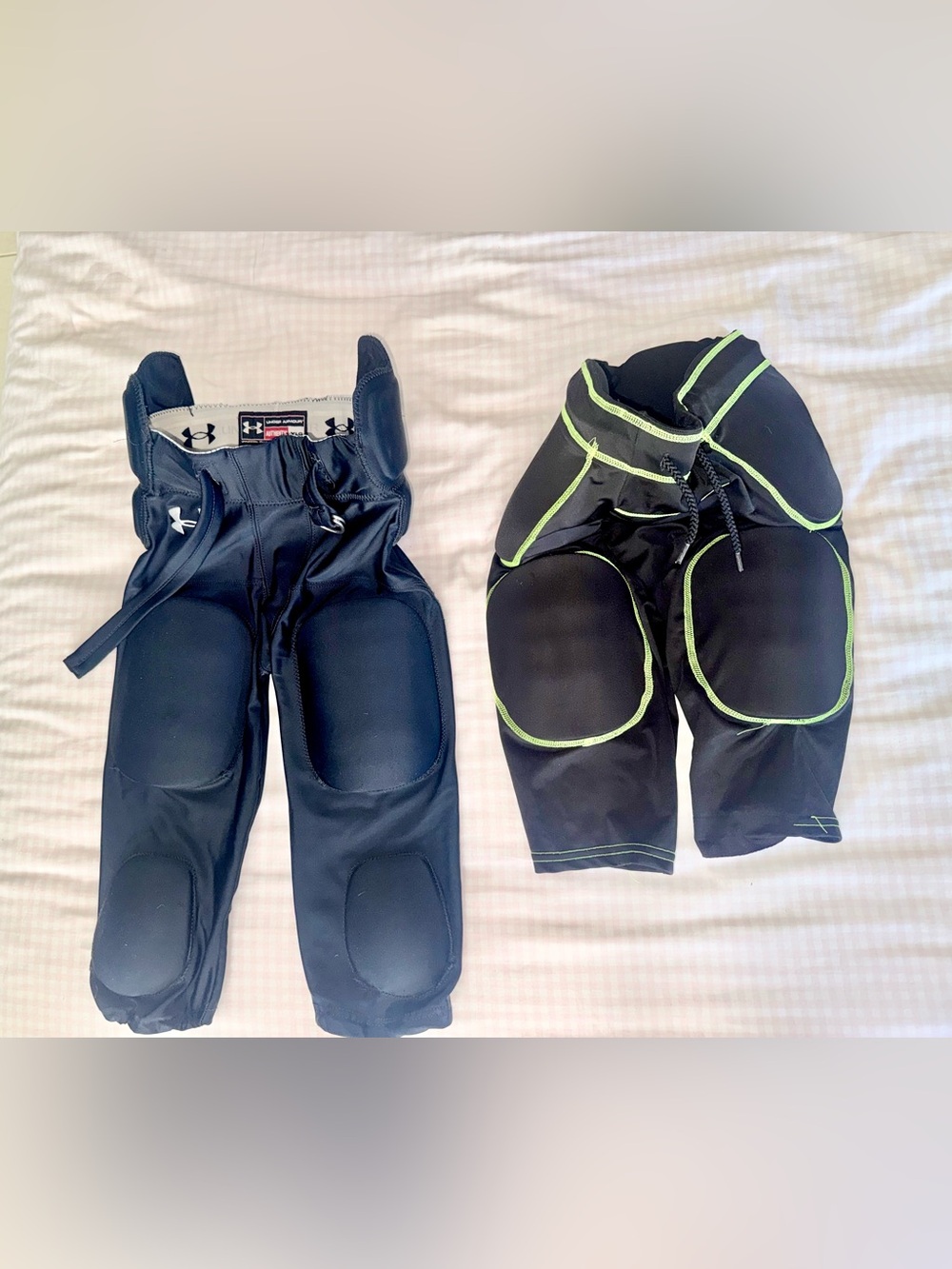 Under Armour Kids Black Football training Pants and girdle with Lime Trim